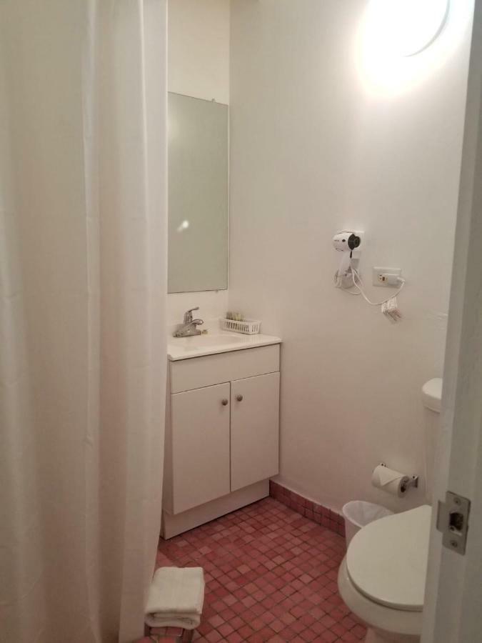 Aibonito Hotel 202 Екстер'єр фото